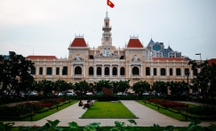 Paket Wisata Vietnam Muslim Ho Chi Minh 4D3N